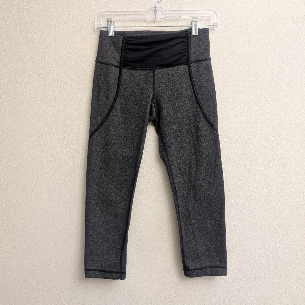 Lululemon Rehearsal Crop Leggings Heathered Black Size 6 - Picture 4 of 9